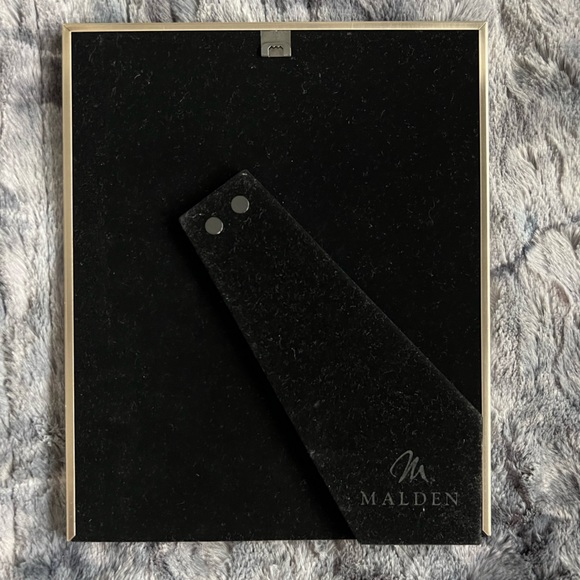 Malden International Designs Frame - Picture 2 of 4